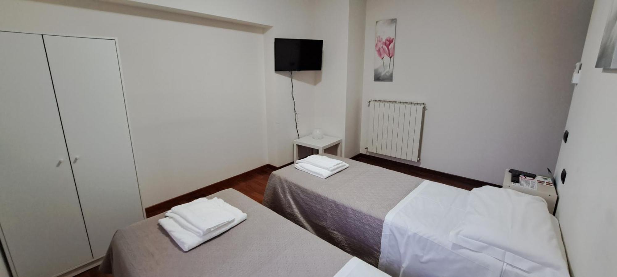 B & B Le Tre Rose Tollo Bagian luar foto